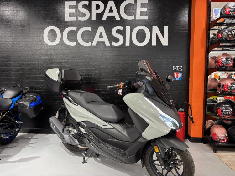 HONDA  FORZA 125 Top Box
