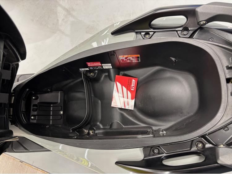 HONDA  FORZA 125 Top Box
