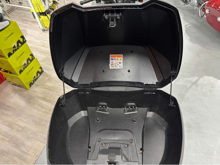 HONDA  FORZA 125 Top Box