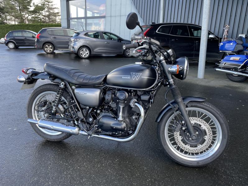 KAWASAKI W 800