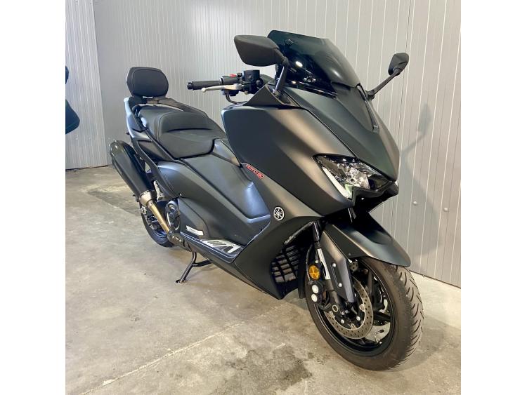 YAMAHA XP T-MAX 560