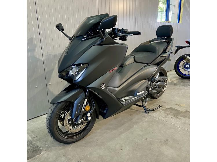 YAMAHA XP T-MAX 560