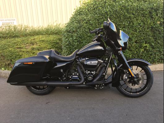 HARLEY-DAVIDSON TOURING STREET GLIDE 1745 SPECIAL