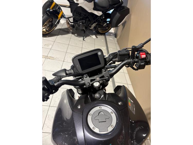 YAMAHA MT-125 ABS