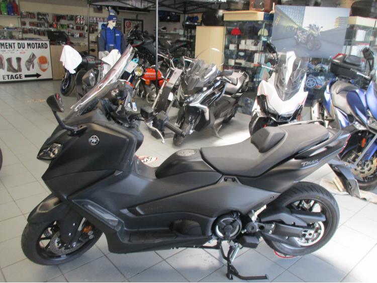 YAMAHA XP T-MAX 560