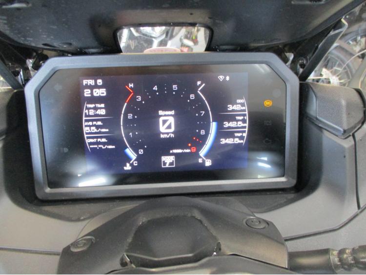 YAMAHA XP T-MAX 560
