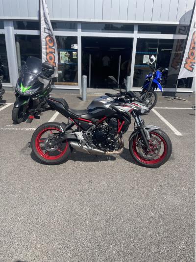 KAWASAKI Z 650