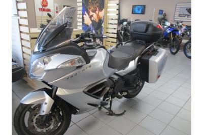 TRIUMPH TROPHY 1200 SE
