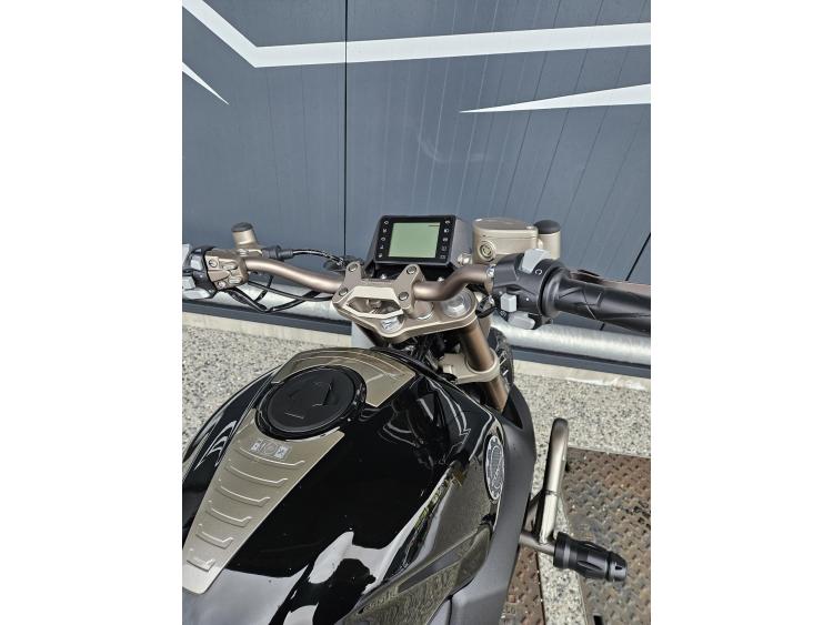 ZONTES 125 SCRAMBLER X Dispo en Noir mat et bleu mat et Noir brillante 