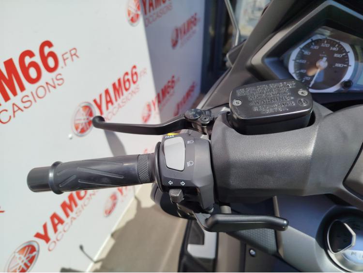 YAMAHA XP T-MAX 530 IRON MAX + EQUIPEMENTS