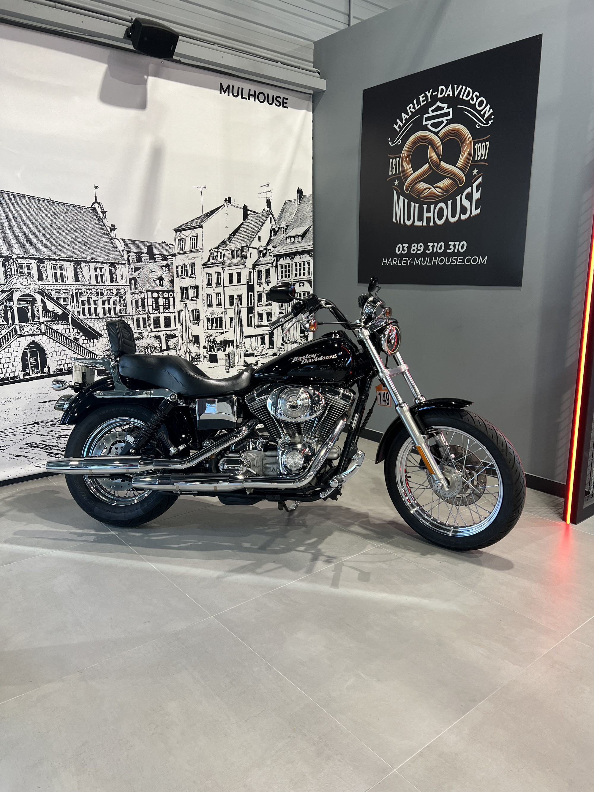 HARLEY-DAVIDSON DYNA SUPER GLIDE 1450 CUSTOM