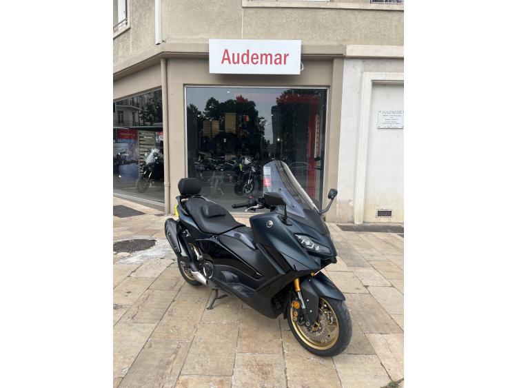 YAMAHA XP T-MAX 560 TECH MAX