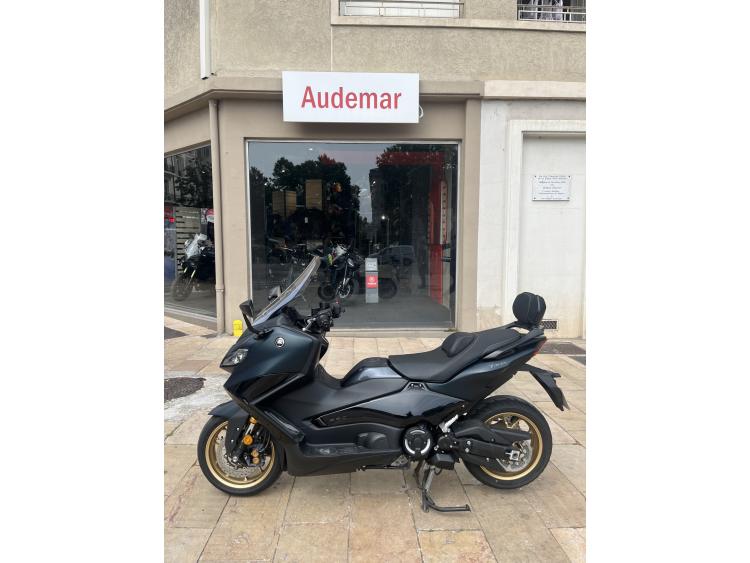 YAMAHA XP T-MAX 560 TECH MAX