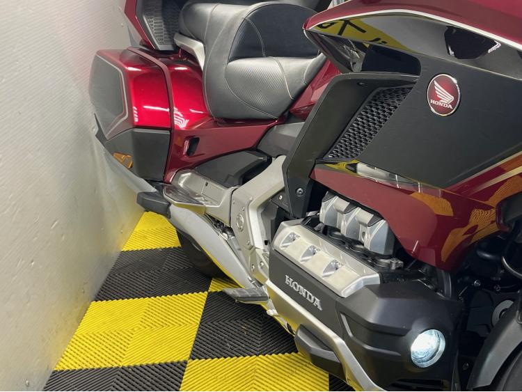 HONDA GL1800 GOLDWING TOURING DCT AIRBAG