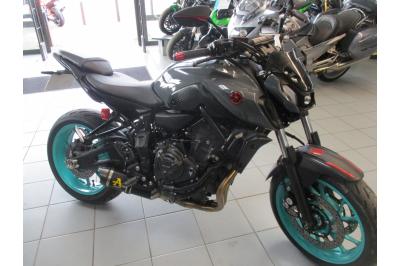 YAMAHA MT-07 (47.5CV)