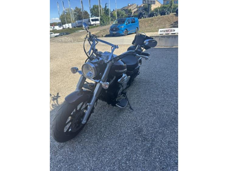 YAMAHA XV 950