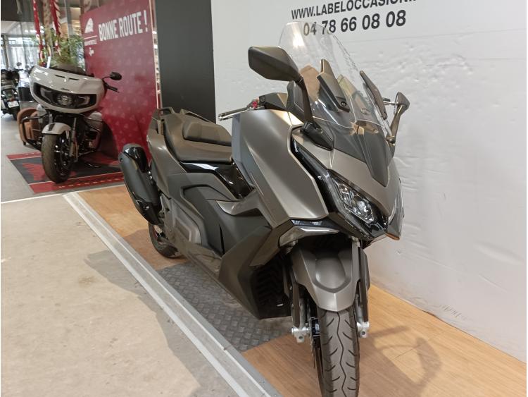 KYMCO AK 550 PREMIUM