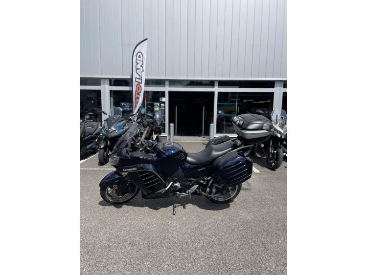 KAWASAKI GTR 1400