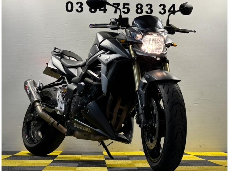 SUZUKI GSR 750 ABS