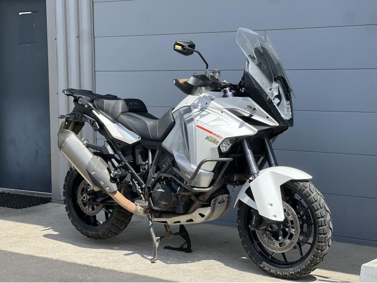 KTM 1290 SUPER ADVENTURE