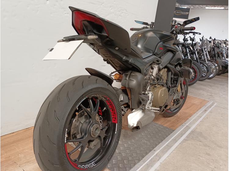 DUCATI STREETFIGHTER V4S