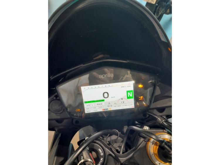 APRILIA TUONO 1100 V4 FACTORY
