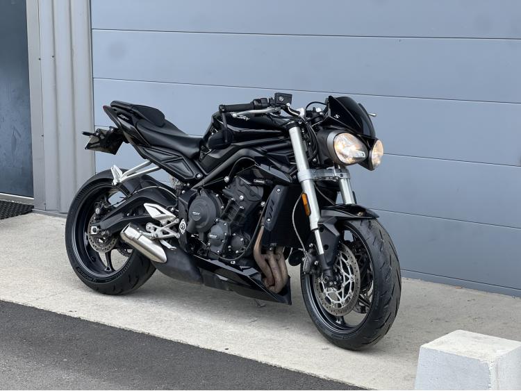 TRIUMPH STREET TRIPLE 660 S - A2