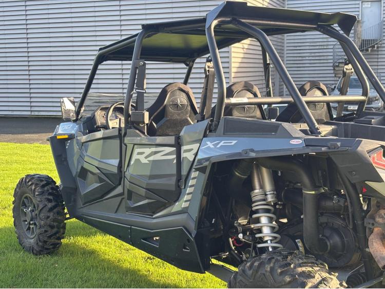 POLARIS RZR 1000 XP4