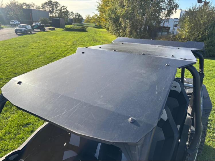 POLARIS RZR 1000 XP4