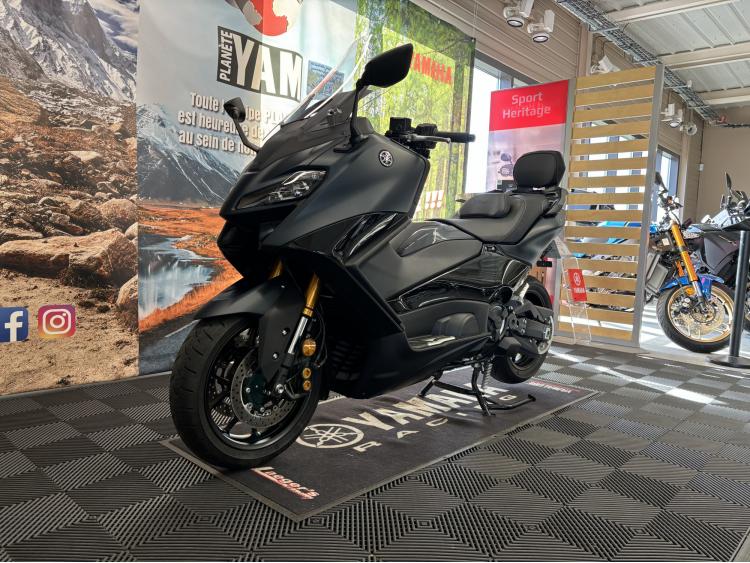 YAMAHA XP T-MAX 560 TECH MAX