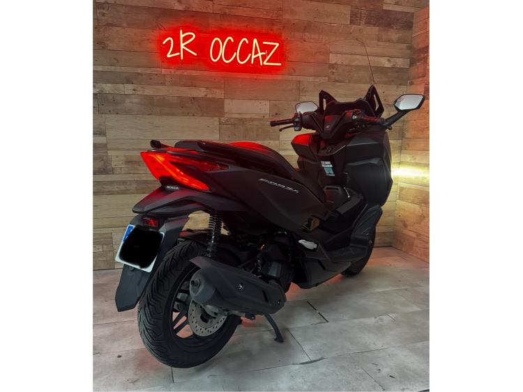 HONDA FORZA 125