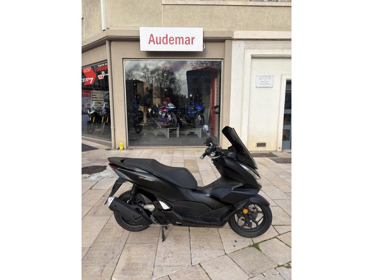 HONDA PCX 125