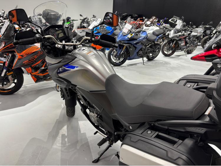 SUZUKI DL V-STROM 650XT