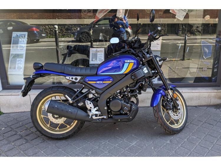 YAMAHA XSR 125