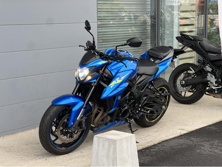 SUZUKI GSX-S 750
