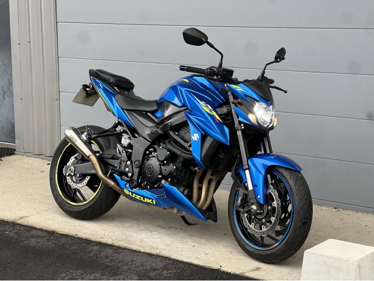 SUZUKI GSX-S 750