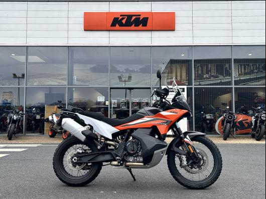 KTM 890 ADVENTURE