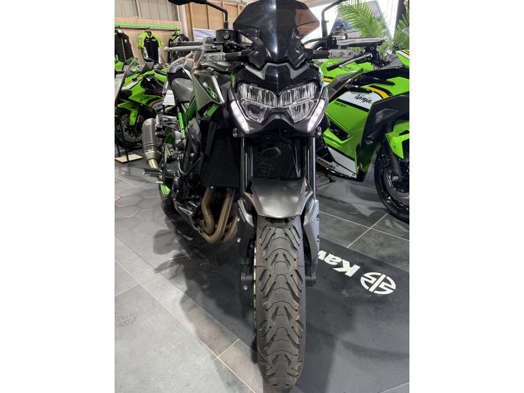 KAWASAKI Z 900 Ligne complete Akra