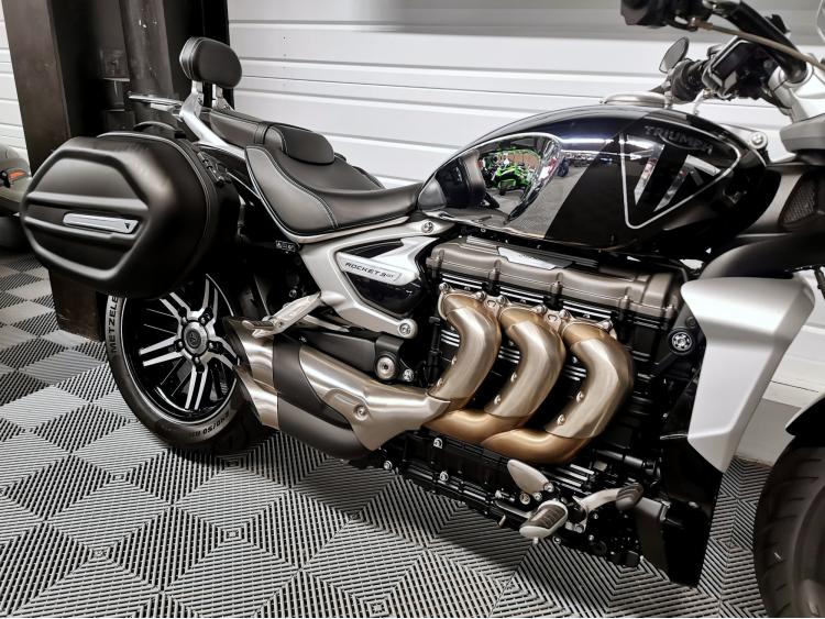 TRIUMPH ROCKET 3 GT 2500 Chrome - 1ere Main - III 