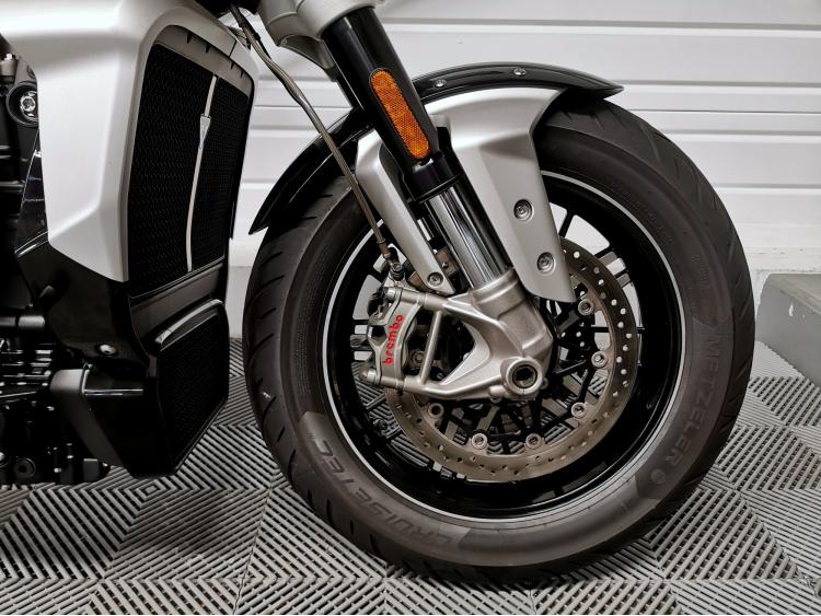 TRIUMPH ROCKET 3 GT 2500 Chrome - 1ere Main - III 