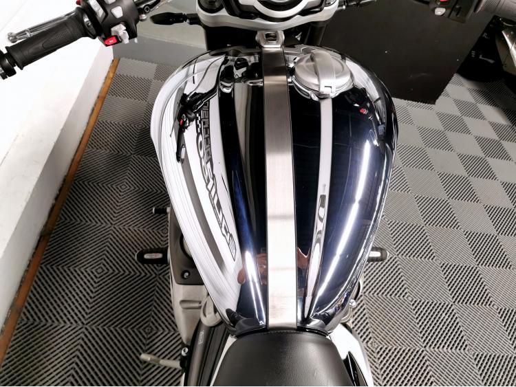 TRIUMPH ROCKET 3 GT 2500 Chrome - 1ere Main - III 