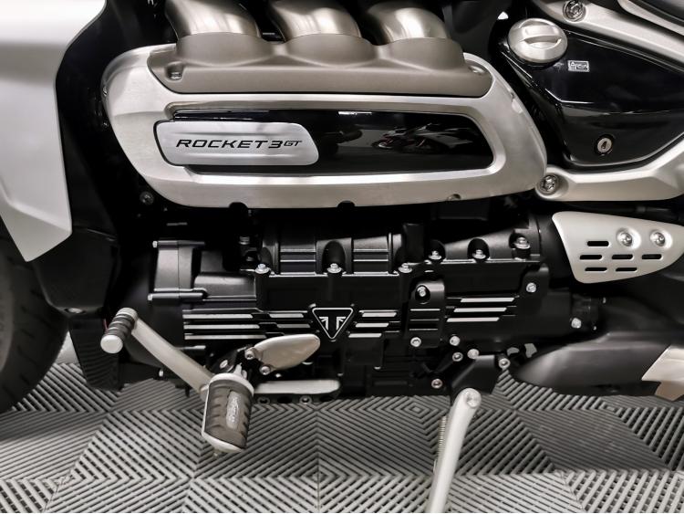 TRIUMPH ROCKET 3 GT 2500 Chrome - 1ere Main - III 