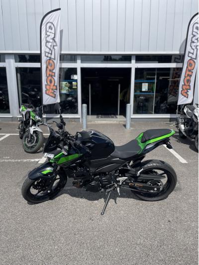 KAWASAKI Z400