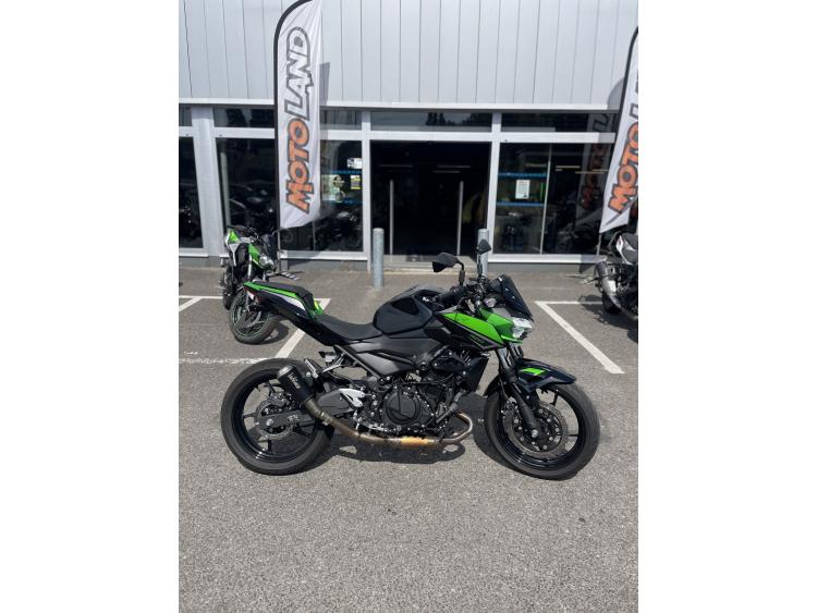 KAWASAKI Z400