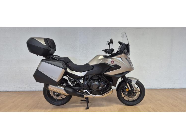 HONDA NT 1100 2025 -FINANCEMENT ET ASSURANCE POSSIBLES