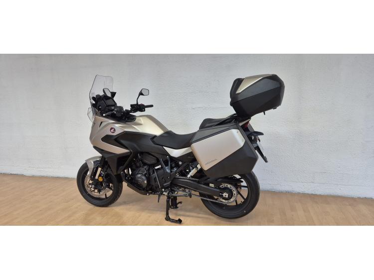 HONDA NT 1100 2025 -FINANCEMENT ET ASSURANCE POSSIBLES