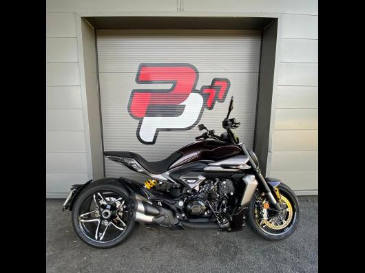 DUCATI XDIAVEL V4