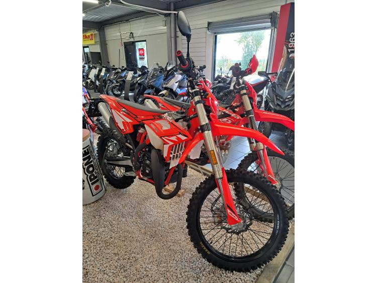 BETA RR 300 ENDURO 2024 NEUVE 0KM 