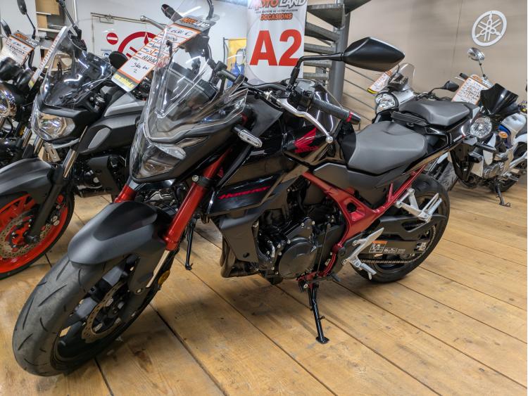 HONDA CB 750 HORNET