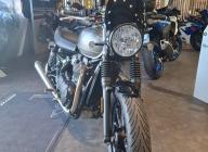 TRIUMPH SPEED TWIN 900